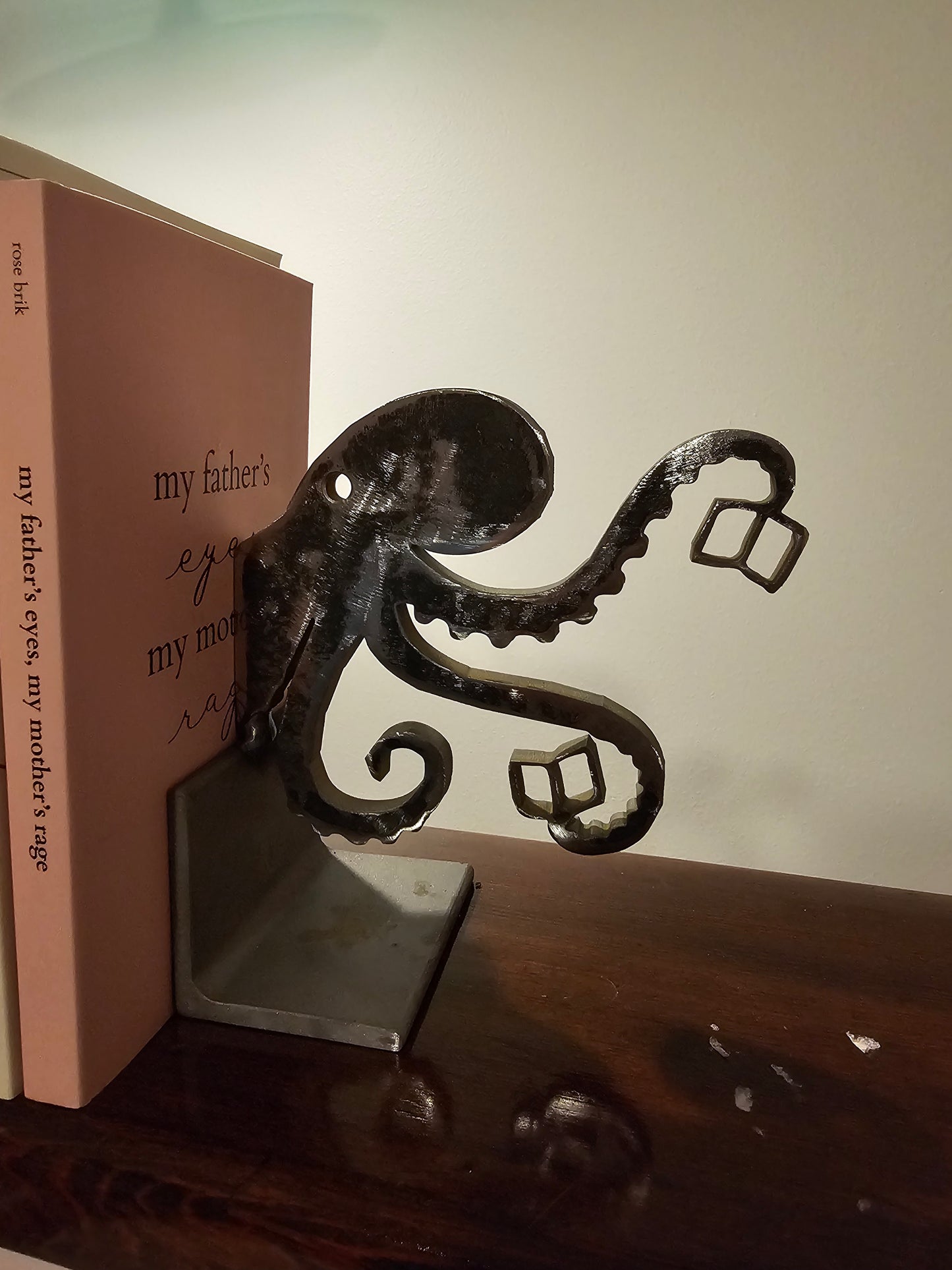 Octopus Book End