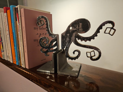 Octopus Book End
